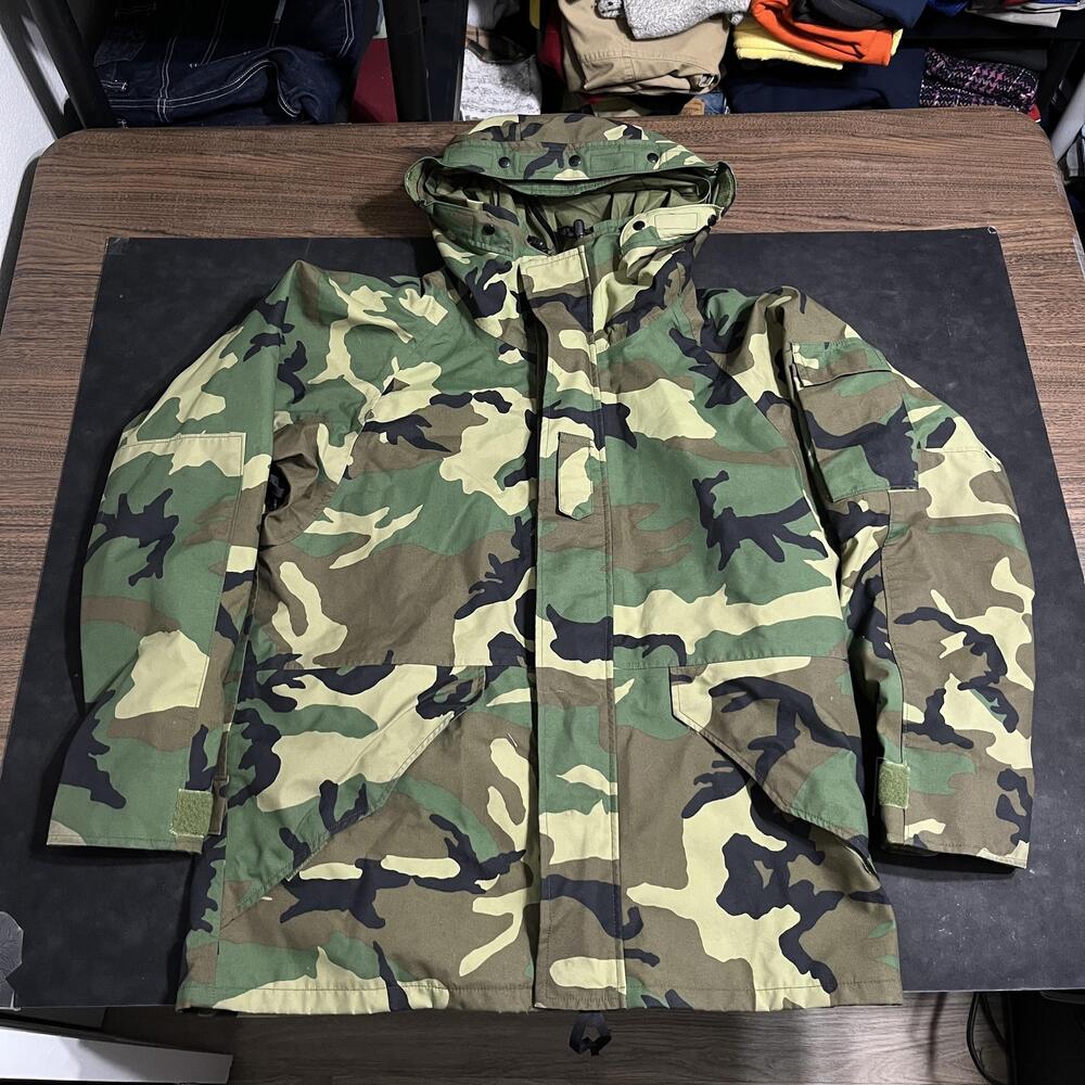Vintage Alpha Industries ECWCS Parka Mens Medium Woodland Camo Goretex 90s